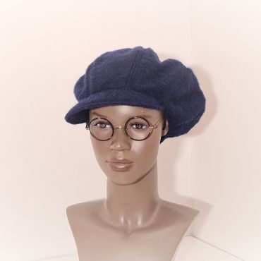 Réf: 204 Casquette de couleur bleu marine